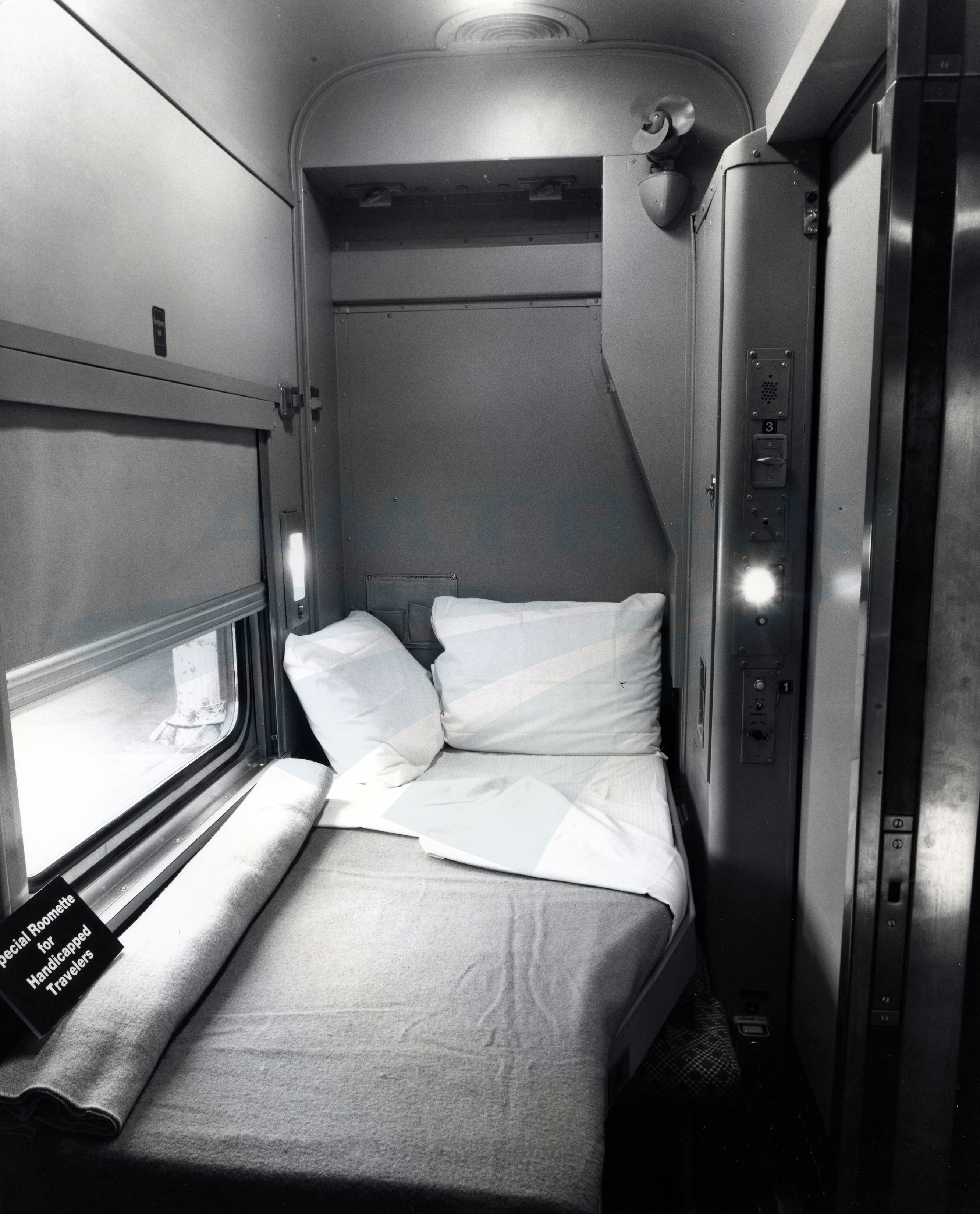 Heritage Sleeping Car Roomette 1983 — Amtrak History Of America S Railroad