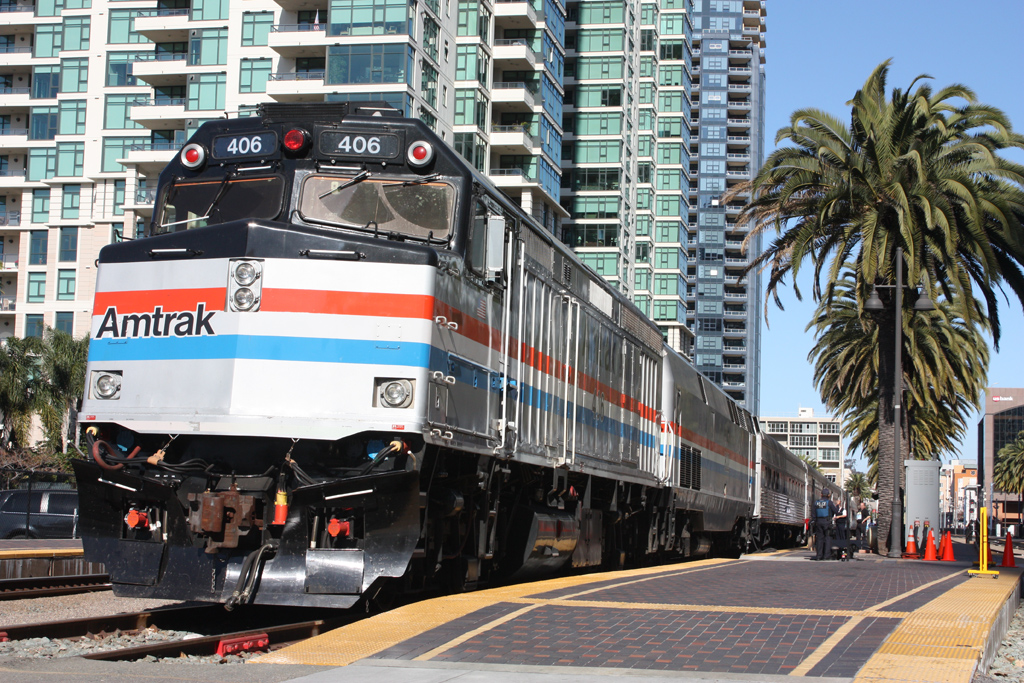 Exhibit Train visits San Diego